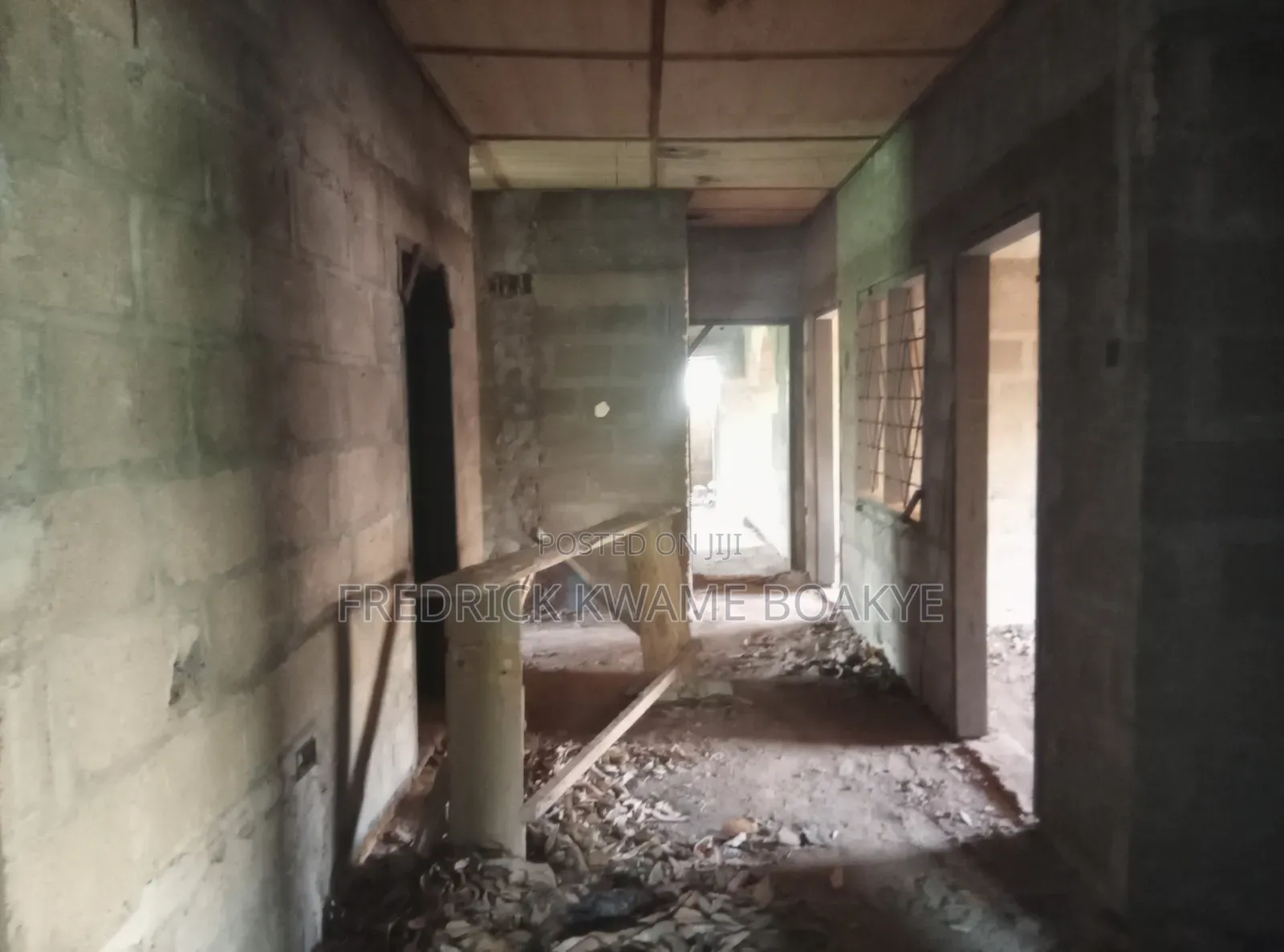 5bdrm House in Brother K Estate, Kumasi Metropolitan for sale