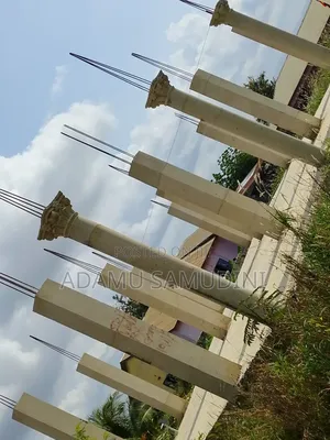 Road Side Land With 3shops Footen N Pillar Structures for Cool Price