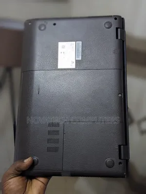 Laptop Fujitsu Lifebook U574 8GB Intel Core i7 SSD 256GB