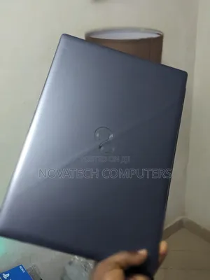Laptop Fujitsu Lifebook U574 8GB Intel Core i7 SSD 256GB
