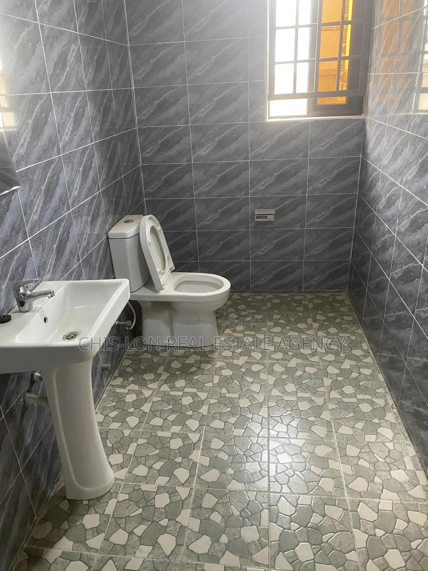 2bdrm Apartment in Chis-Lon Broker’S, Toll Booth for rent