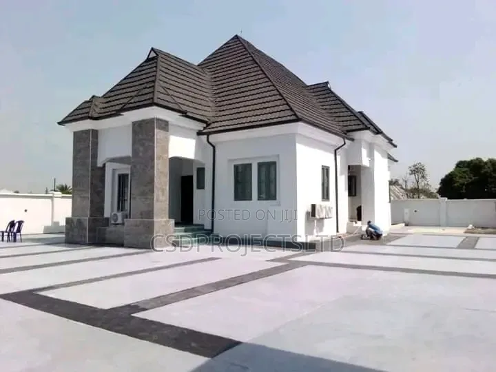 Building Contractor