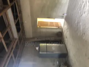 3bdrm House in Mark Estate At, Kumasi Metropolitan for sale
