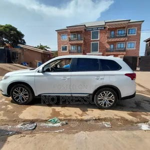 Mitsubishi Outlander 2.0 PHEV AWD 2019 White
