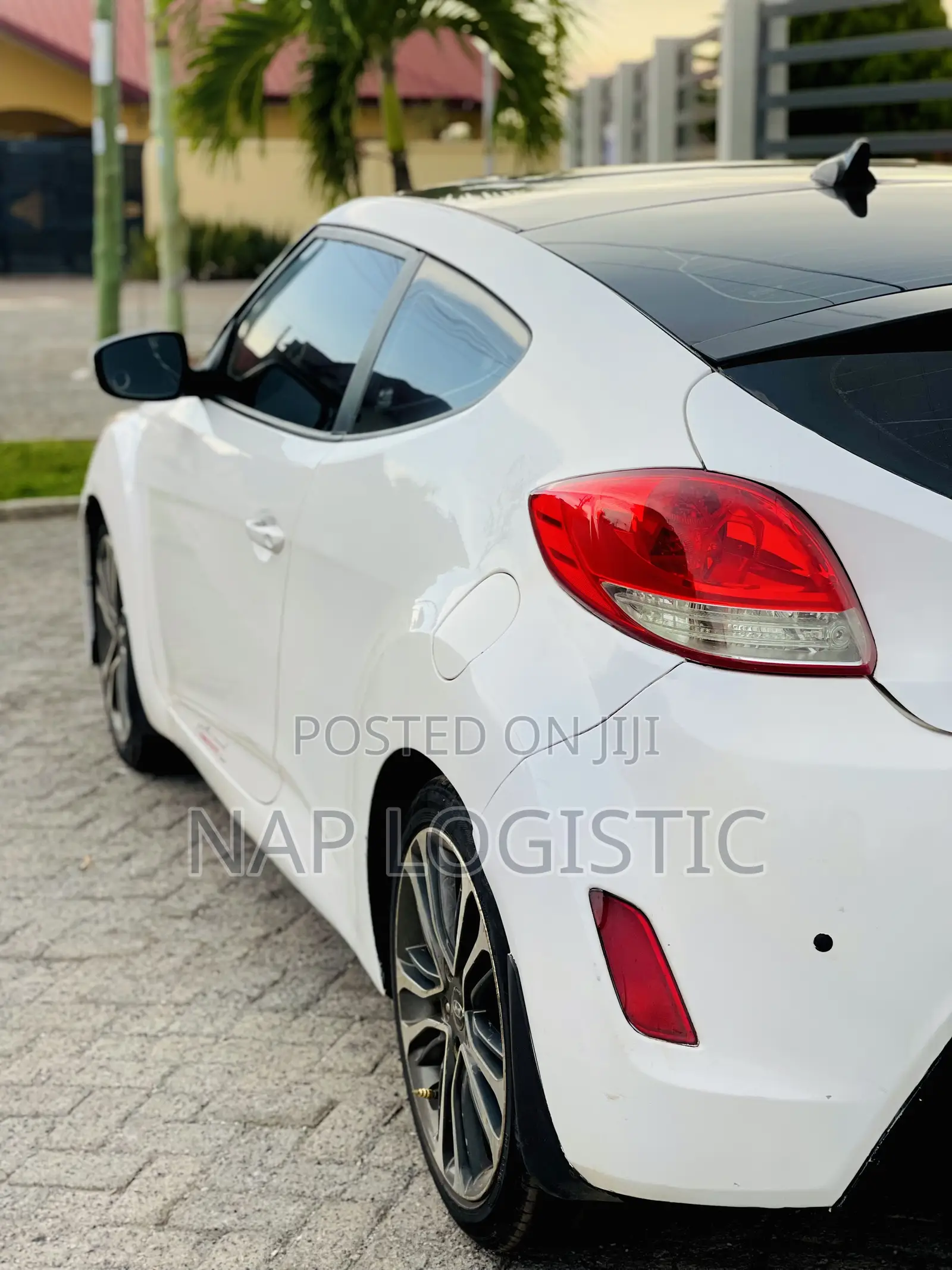 Hyundai Veloster Veloster (Standard) 2013 White