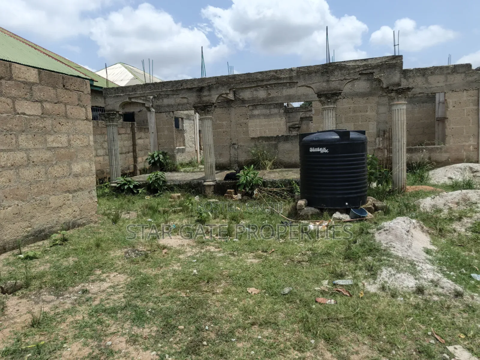 6bdrm House in Kenyasi Nwamasi., Kumasi Metropolitan for sale