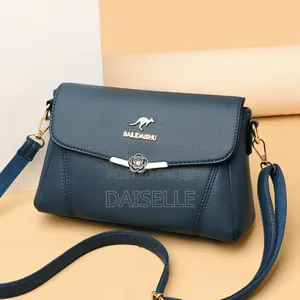 Bal-D Shoulder Bag