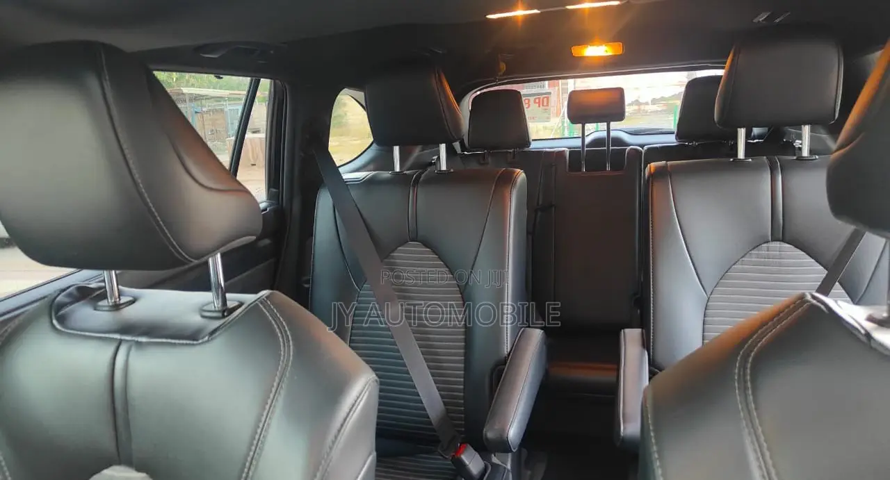 Toyota Highlander XSE 2022 Black