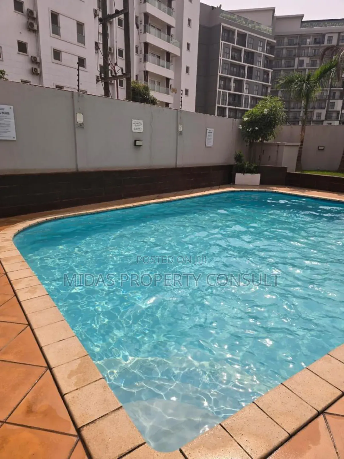Furnished 3bdrm Apartment in Clifton Court, Accra Metropolitan for sale
