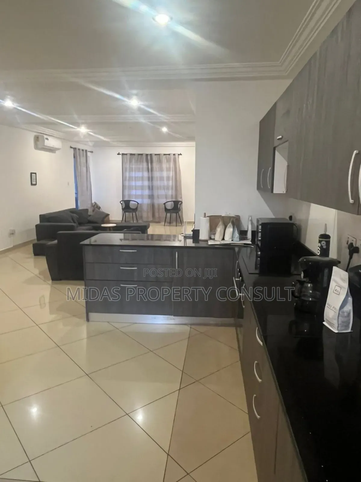 Furnished 3bdrm Apartment in Clifton Court, Accra Metropolitan for sale