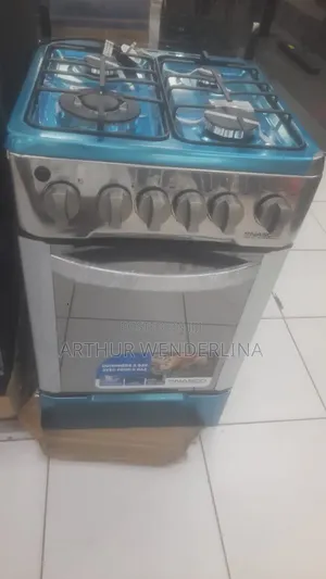 Nasco 4 Bùrner Gas Stove With Oven