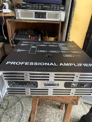 Ev P 8300 Bass Power Amplifier
