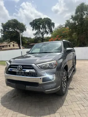 Toyota 4-Runner Limited 2021 Silver