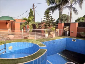 4bdrm House in 25, Community 25 for sale