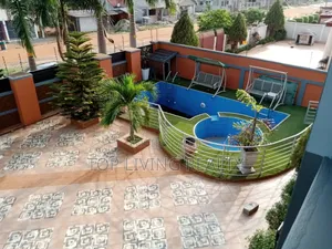 4bdrm House in 25, Community 25 for sale