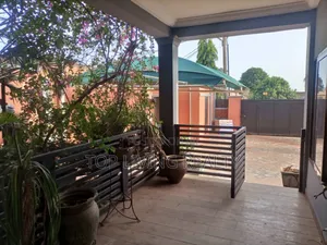 4bdrm House in 25, Community 25 for sale