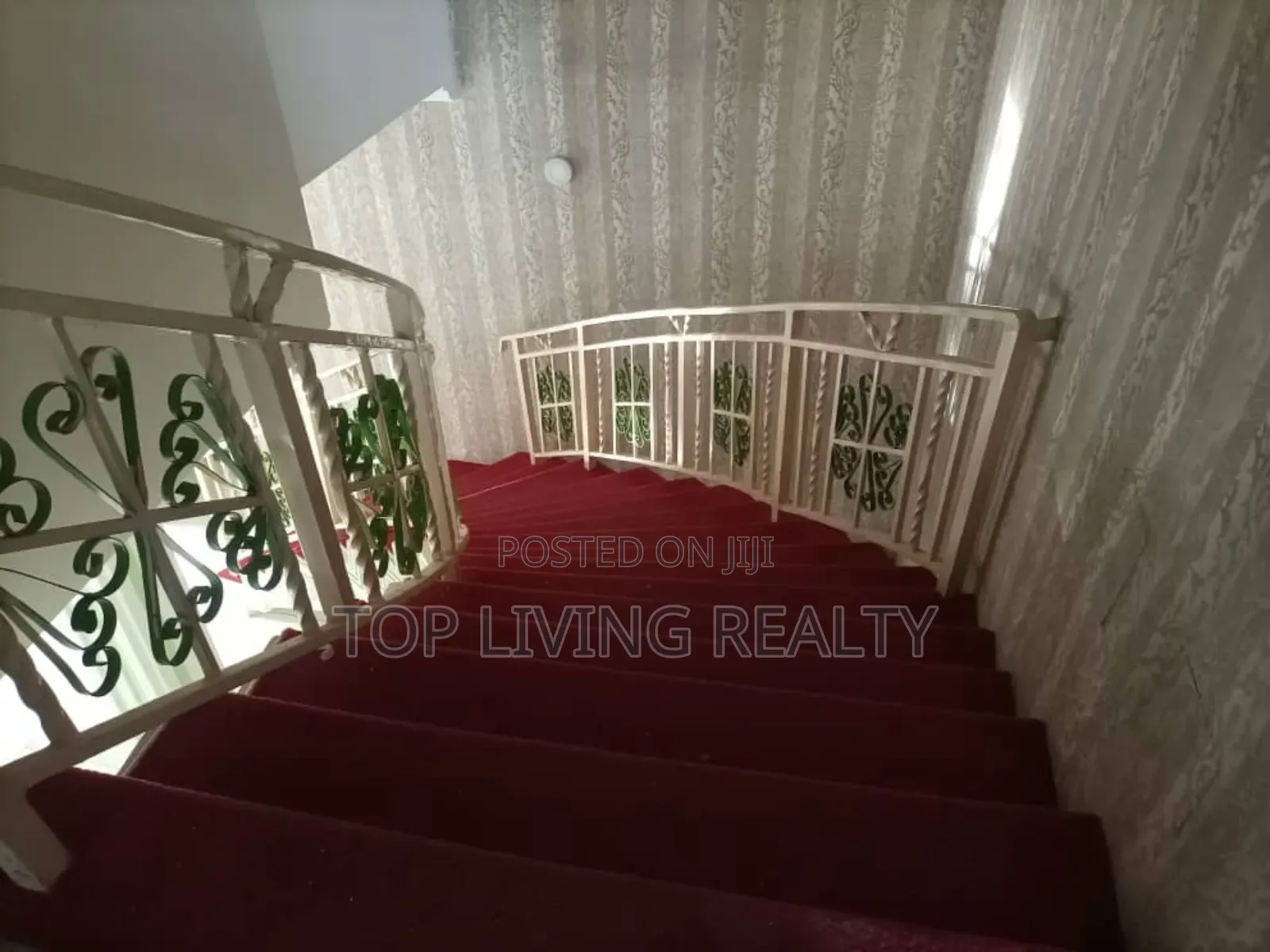 4bdrm House in 25, Community 25 for sale