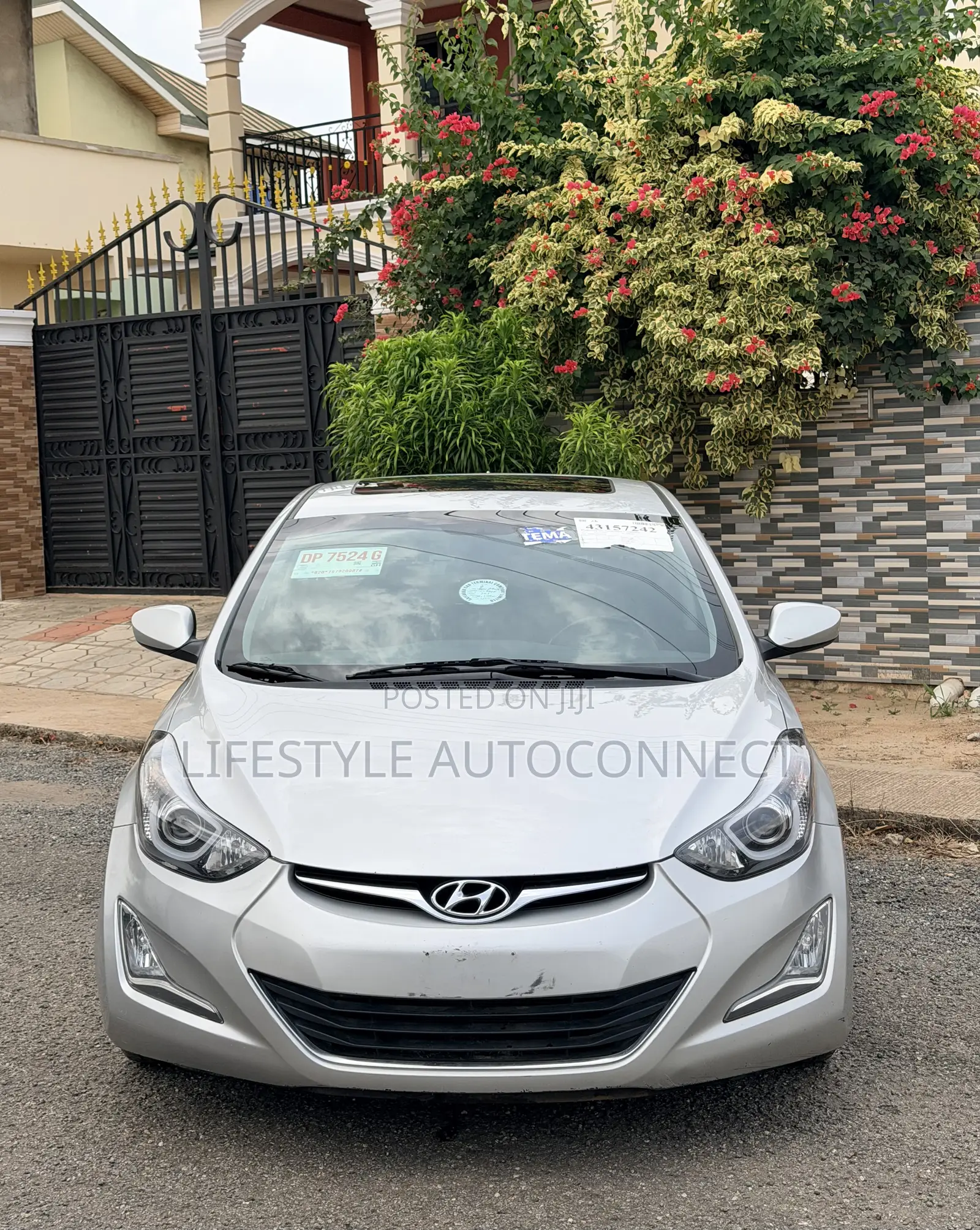 Hyundai Elantra 2015 Silver