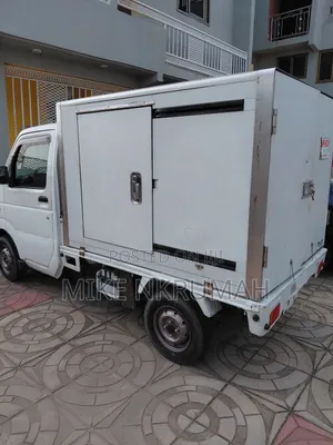 Suzuki Super Carry 2011 White