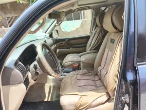 Toyota Land Cruiser 100 VX 4.7 V8 2005 Gray