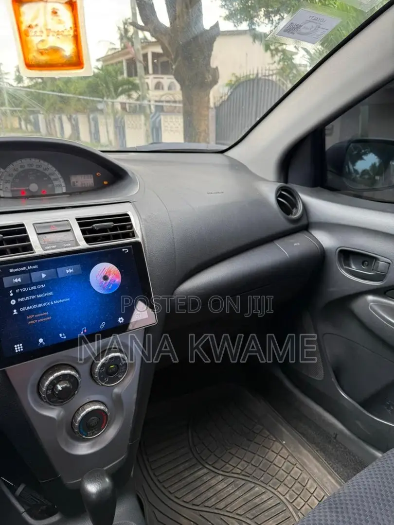 Toyota Yaris 2009 Blue