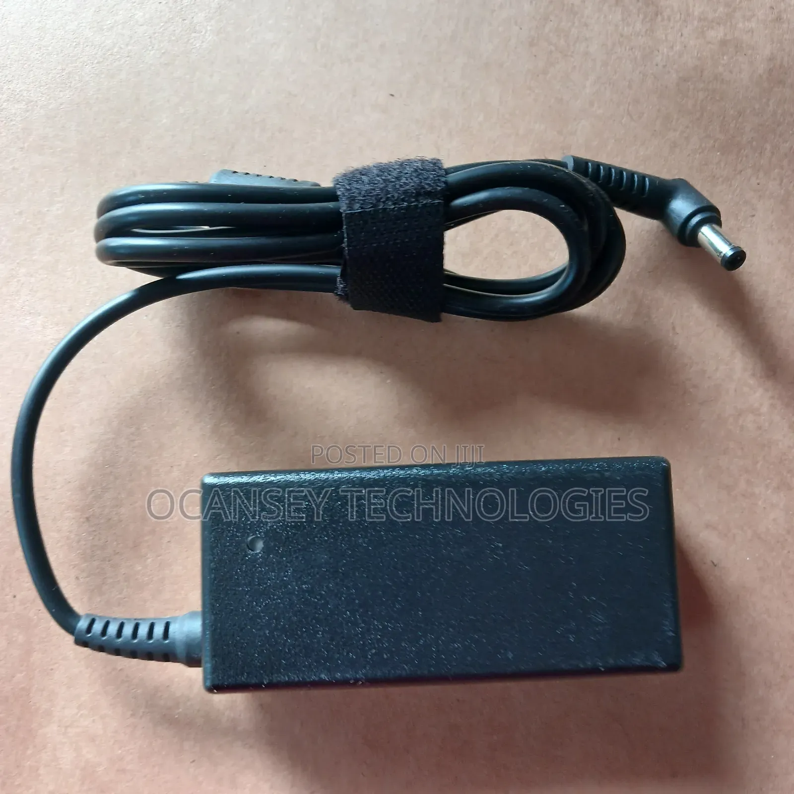 Original Asus 19v 2.37a 45w Adapter
