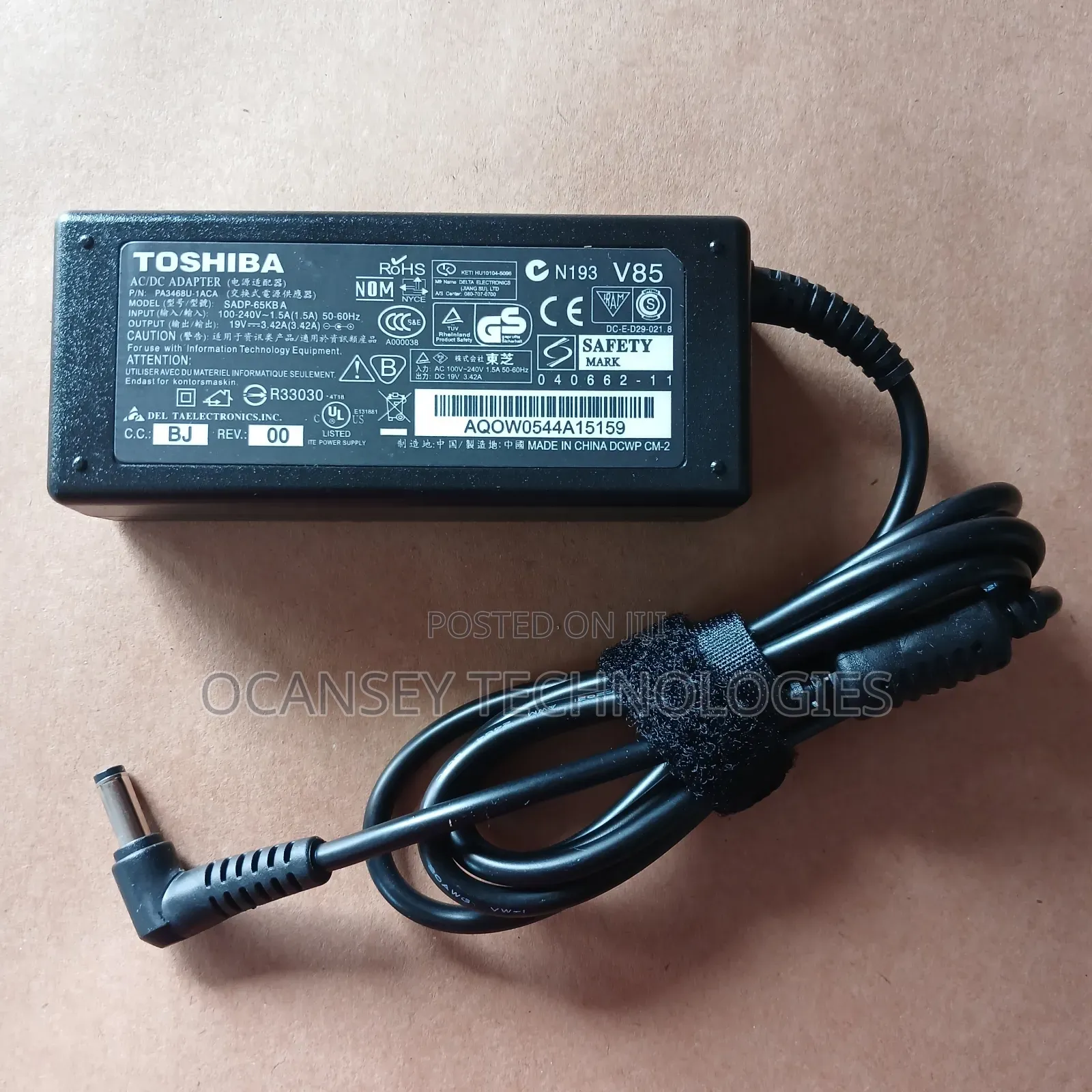 Original Toshiba 19v 3.42a 65w Adapter