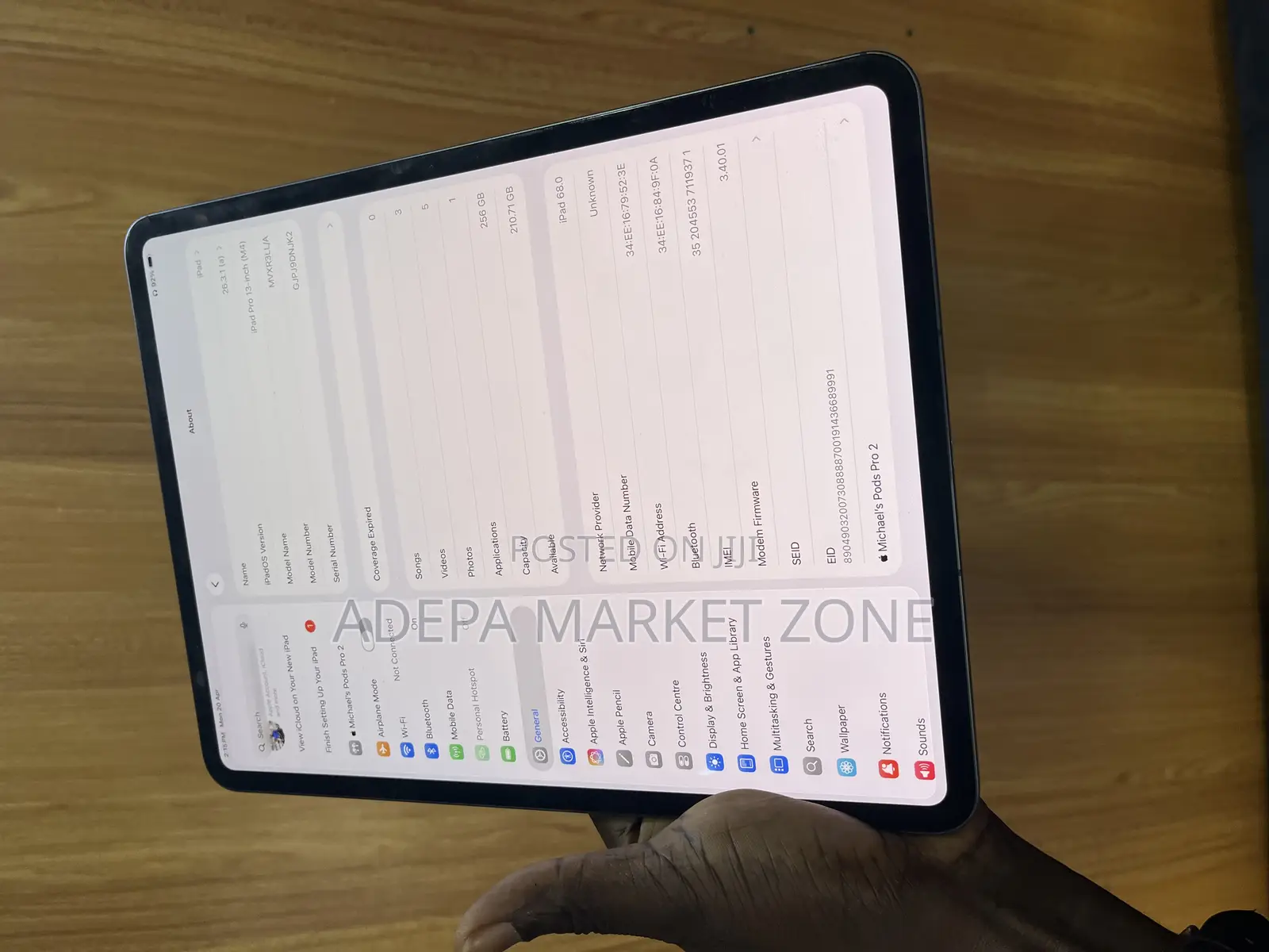 Apple iPad Pro 13 (2024) 256 GB Black