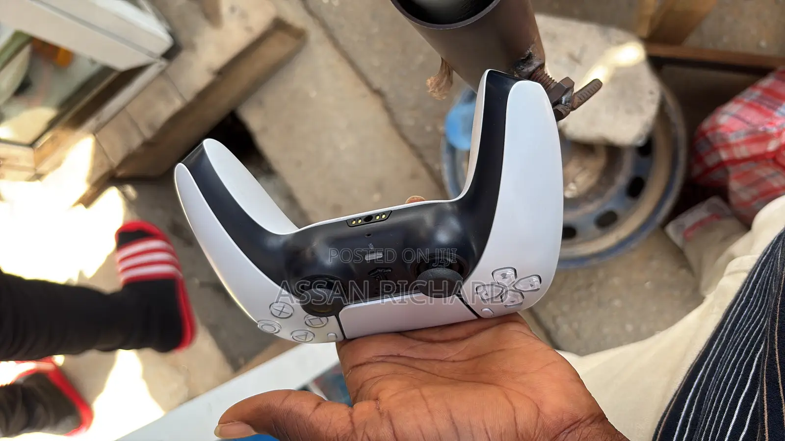 Playstation 5 Controller Available on the Low