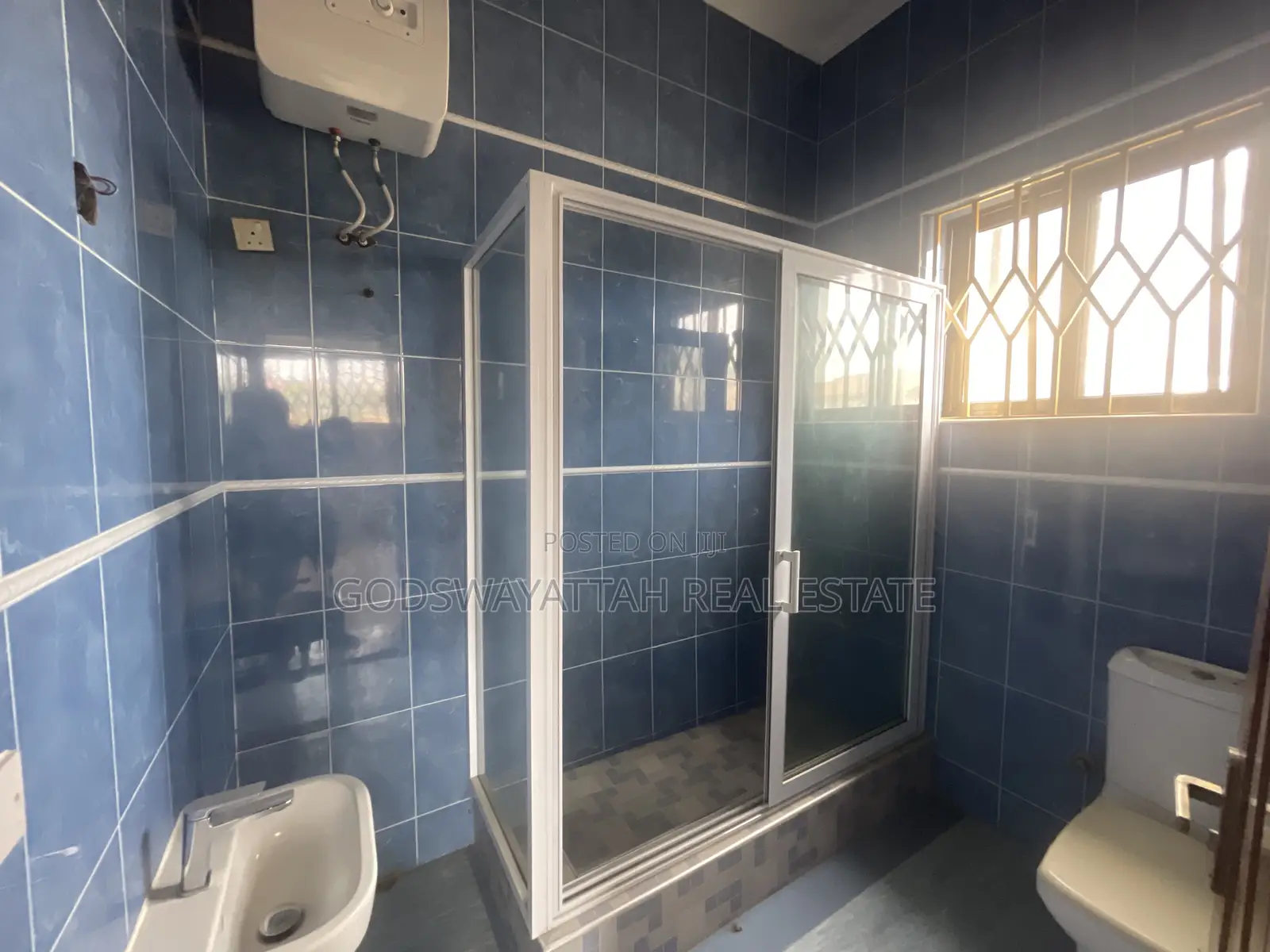 4bdrm House in East Legon, Adjiriganor for rent