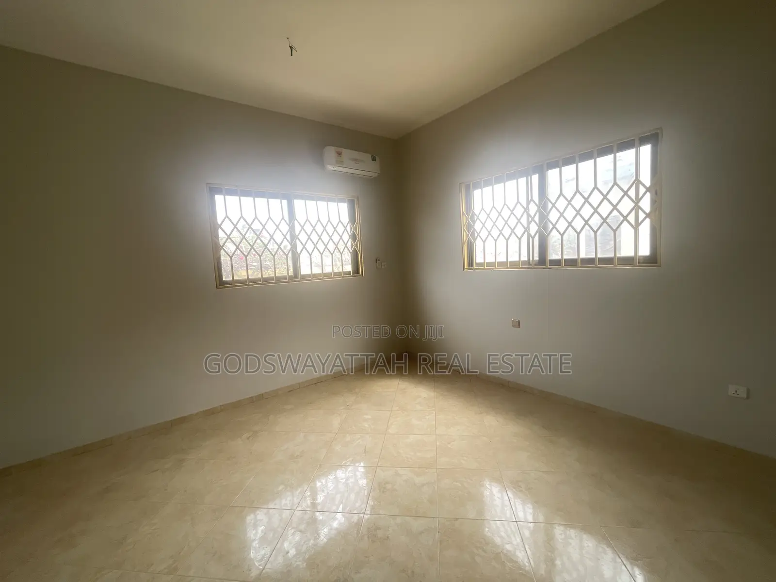4bdrm House in East Legon, Adjiriganor for rent