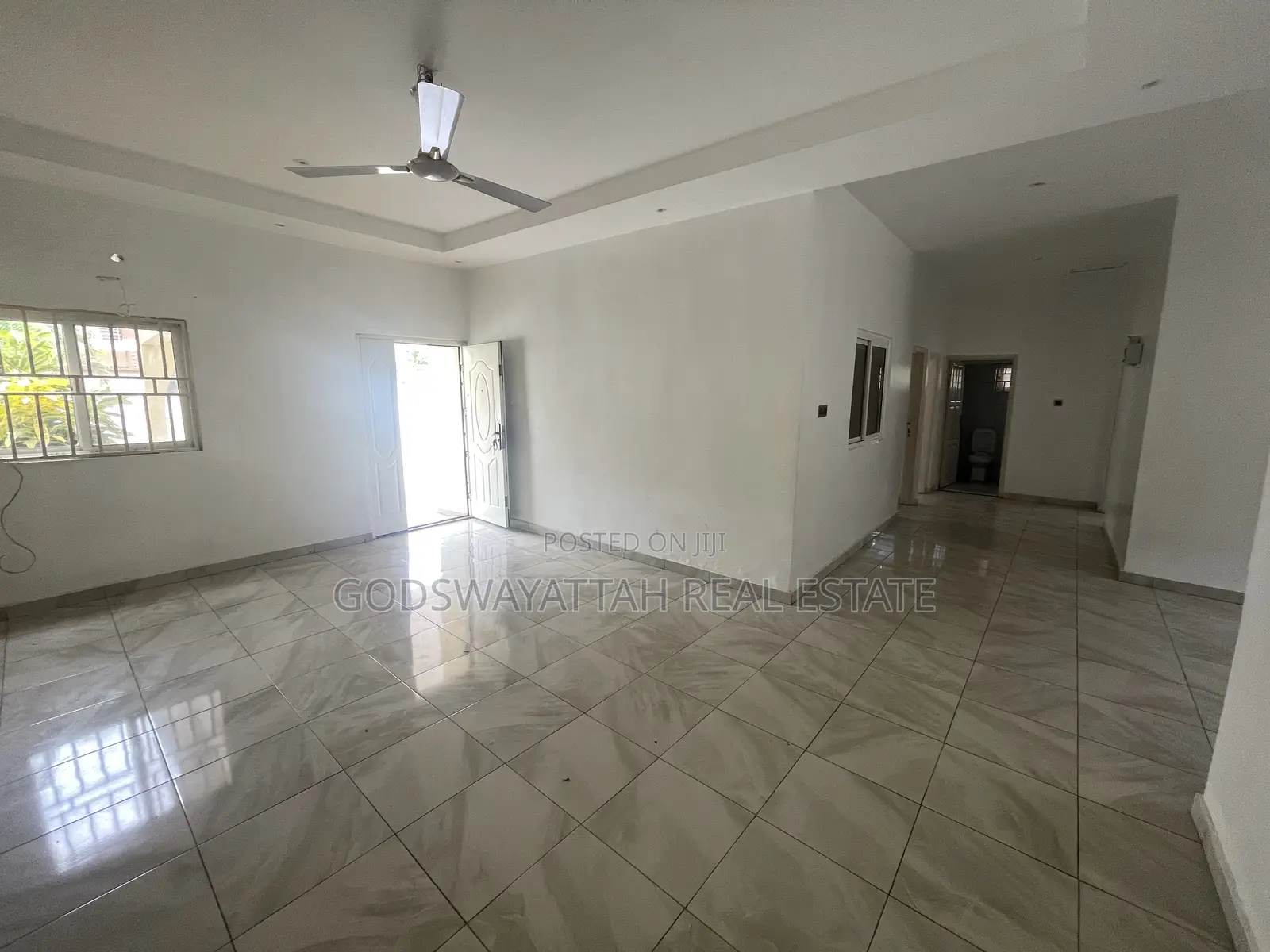 3bdrm House in East Legon, Adjiriganor for rent