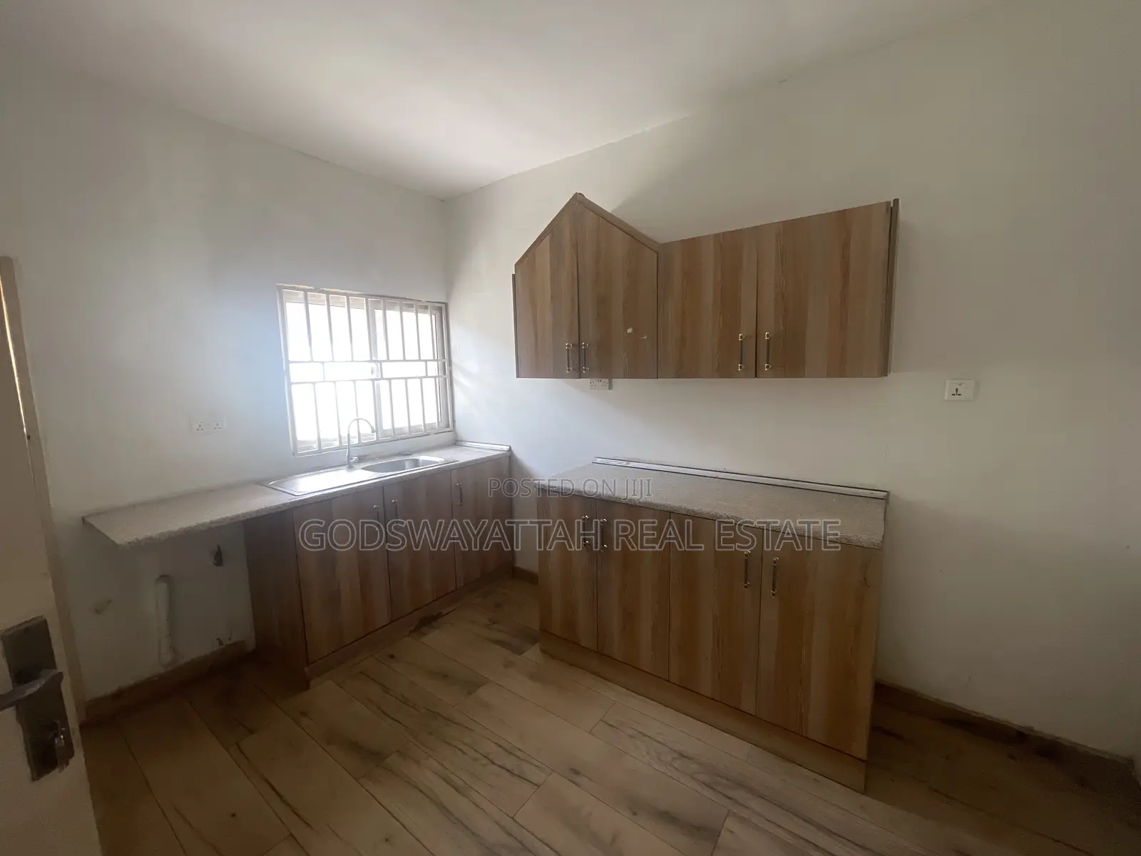 3bdrm House in East Legon, Adjiriganor for rent