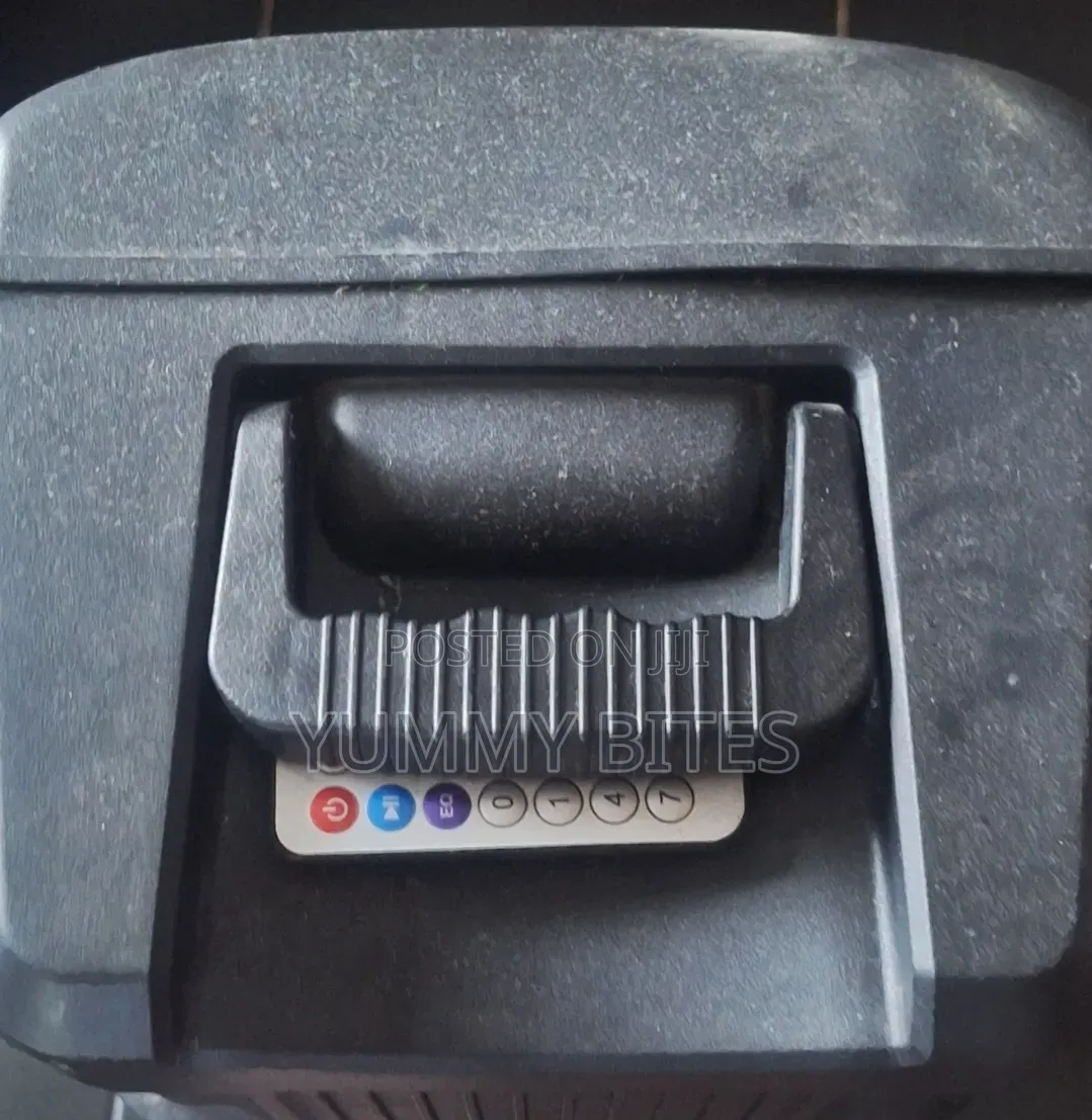 Rechargeable Medium Speaker With Mic
