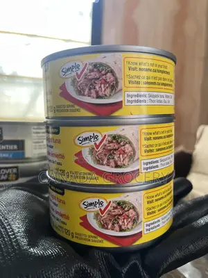 No Name Flaked Light Tuna