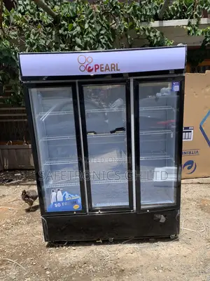 Top Class 950l Pearl PVC-153-Door Glass Display Fridge.