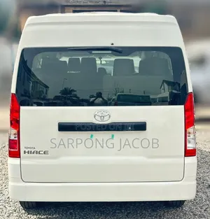 Toyota HiAce 2025 White