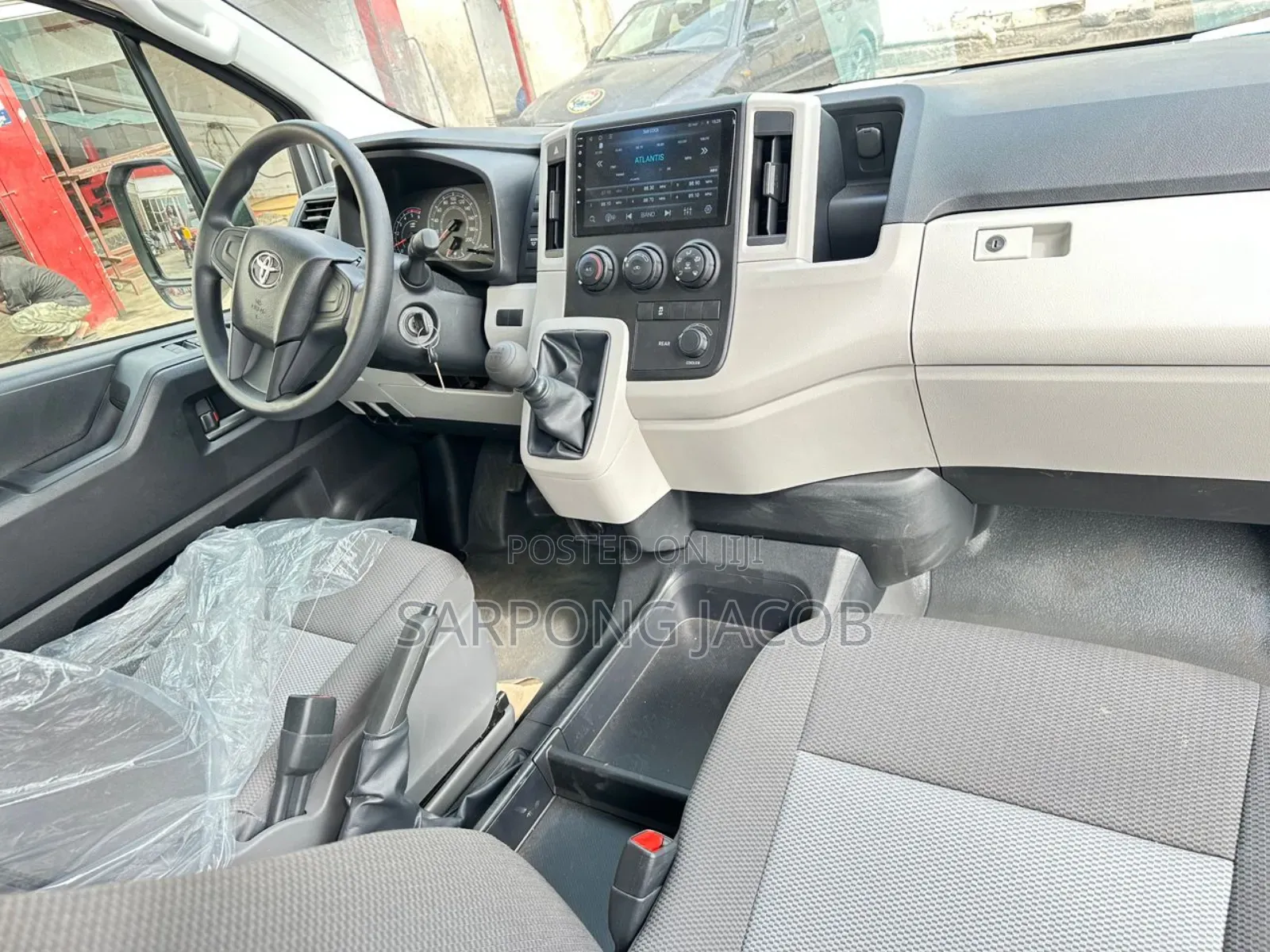 Toyota HiAce 2025 White