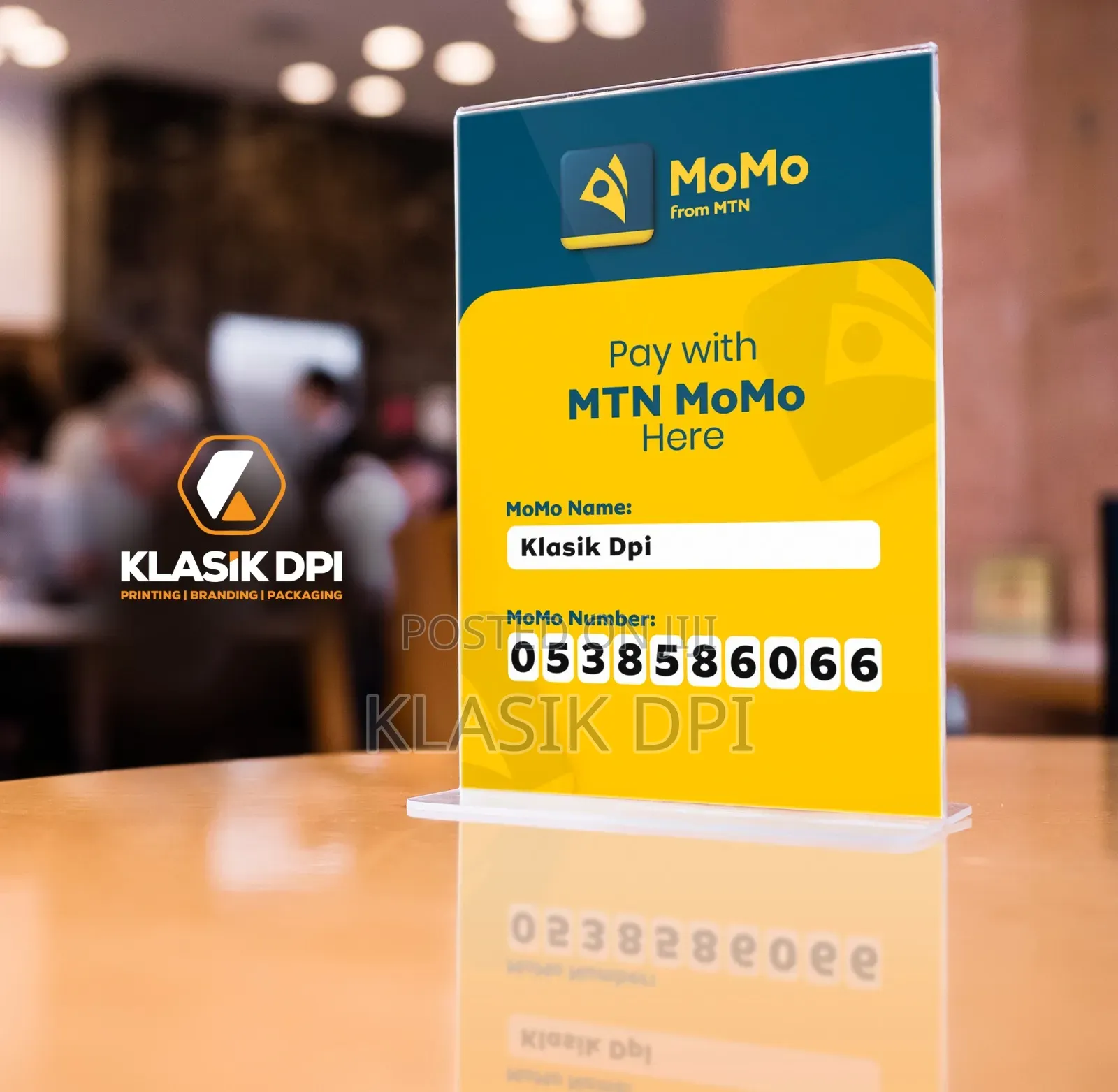 Branded Momo Stand