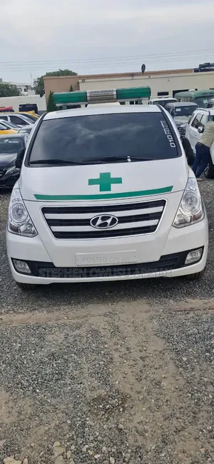 Hyundai Starex 2018 White