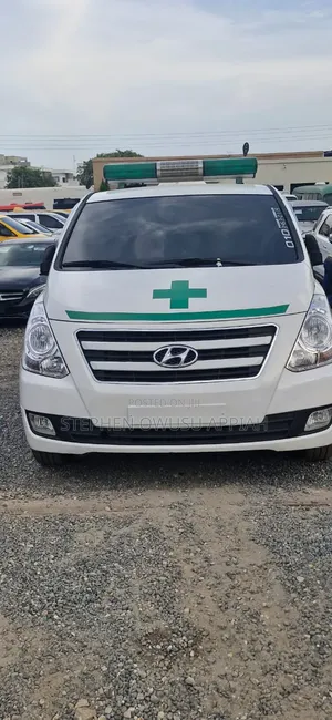 Hyundai Starex 2018 White