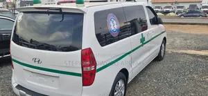 Hyundai Starex 2018 White