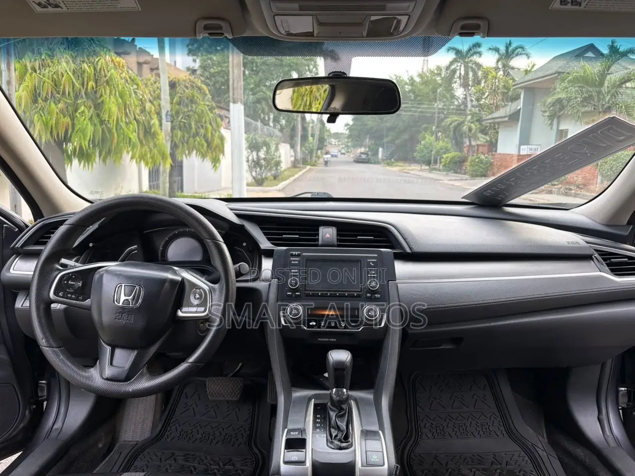 Honda Civic LX 4dr Sedan (2.0L 4cyl) 2016 Gray