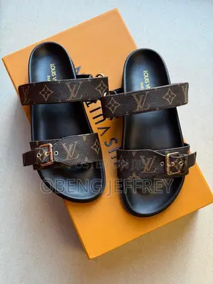 Original Louis Vuitton Ladies Slippers/Sandals in Colours