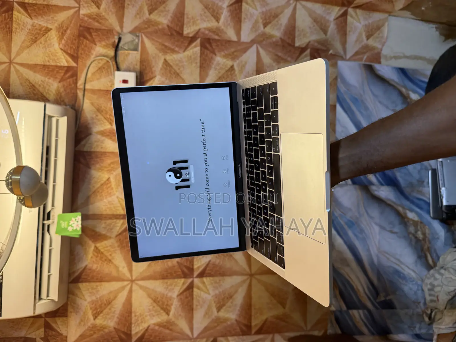 Laptop Apple MacBook Pro 2018 8GB Intel Core i5 SSD 256GB