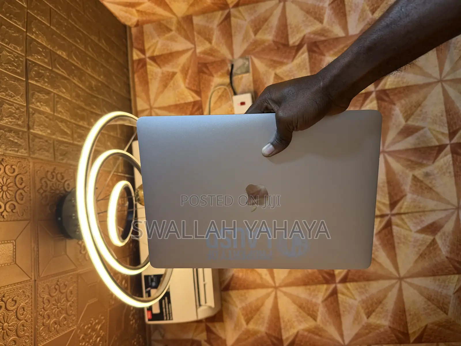 Laptop Apple MacBook Pro 2018 8GB Intel Core i5 SSD 256GB