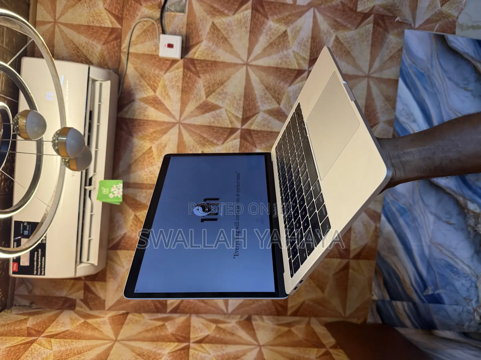 Laptop Apple MacBook Pro 2018 8GB Intel Core i5 SSD 256GB