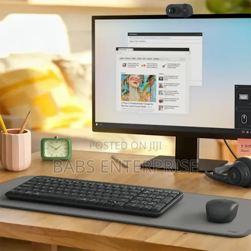 Logitech Compact Wireless Keyboard – Graphite