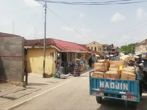 1acre Land 4sale Kumasi Adum