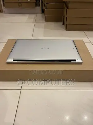 New Laptop Dell XPS 15 16GB Intel Core Ultra 7 SSD 512GB
